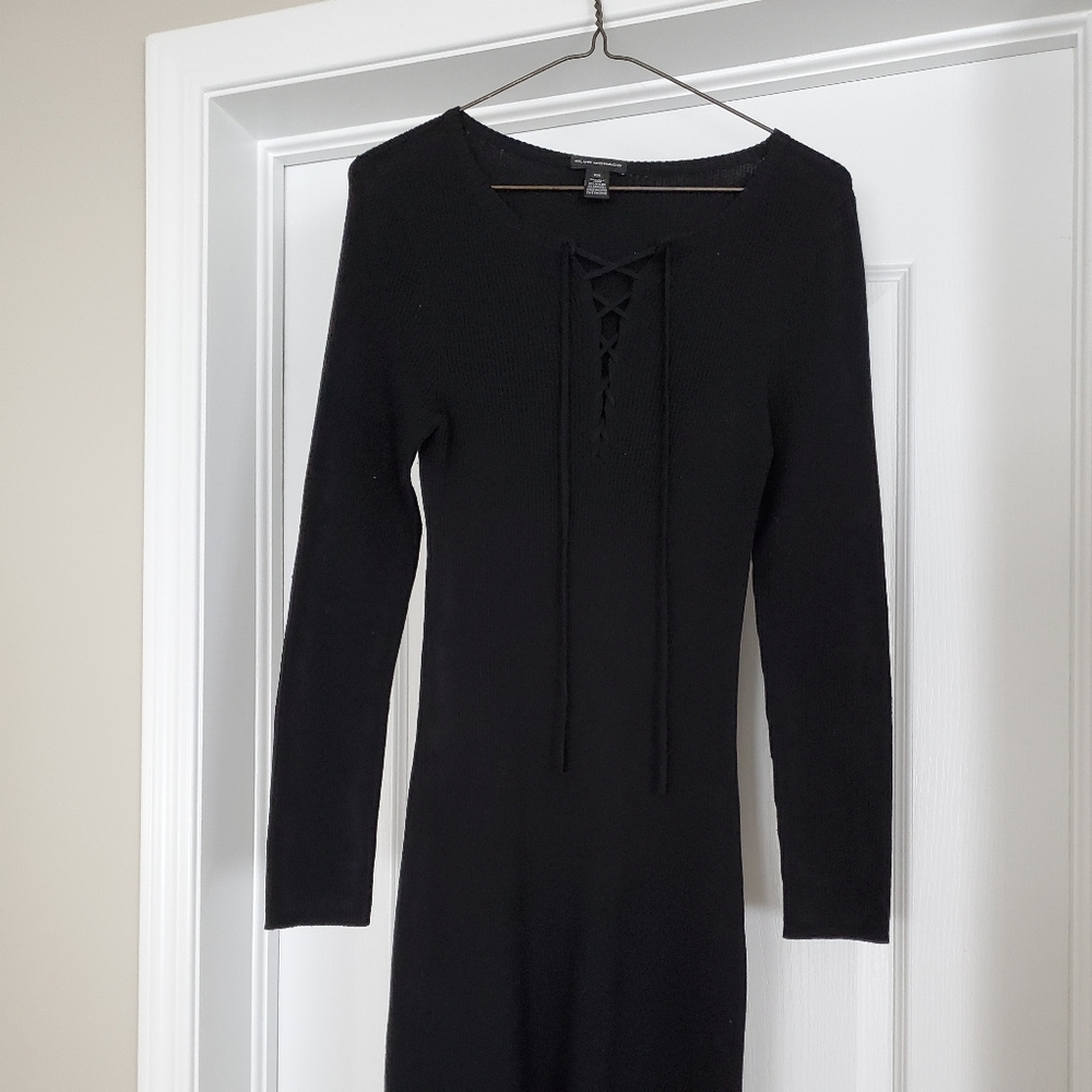 👗Make An Offer!  Club Monaco Dress